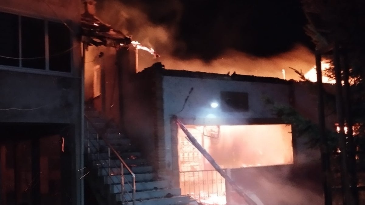 Ordu'da yayla meskenlerinde yangın: 3 konut küle döndü