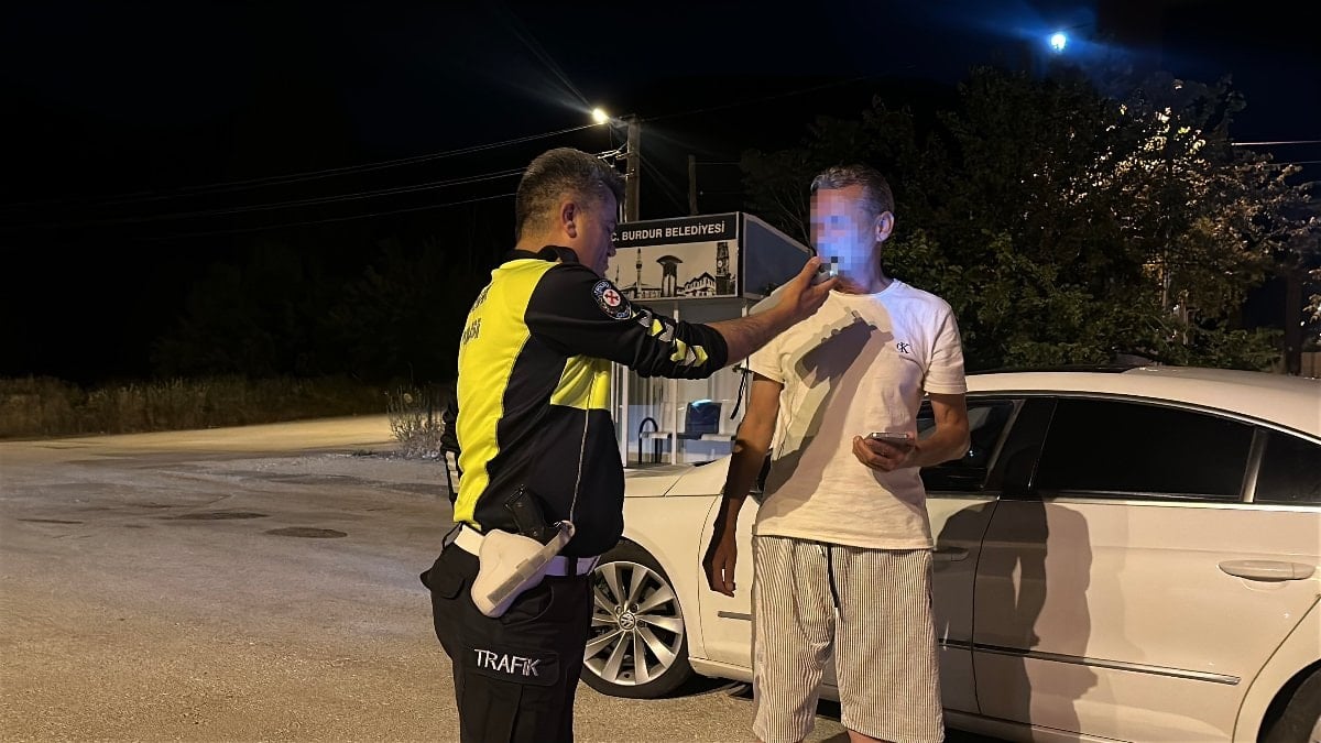 Burdur'da 'Alkollü değilim lakin şüpheliyim' dedi, alkollü çıktı