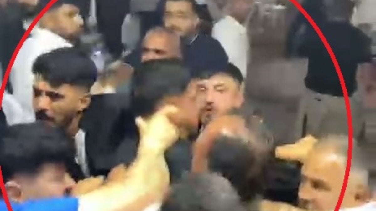 Diyarbakır'da düğünde havaya ateş açıldı: Polisler ile düğün sahipleri ortasında arbede
