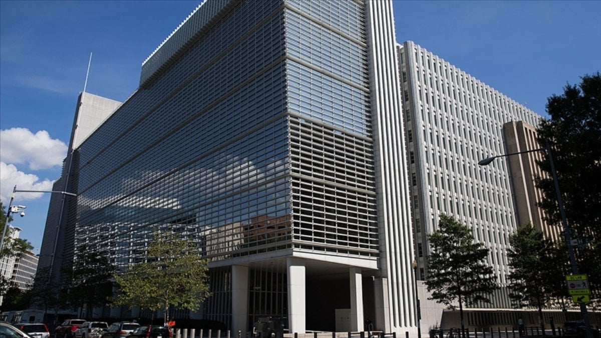 Dünya Bankası global büyümenin koronavirüs düzeylerine düşmesinden telaşlı