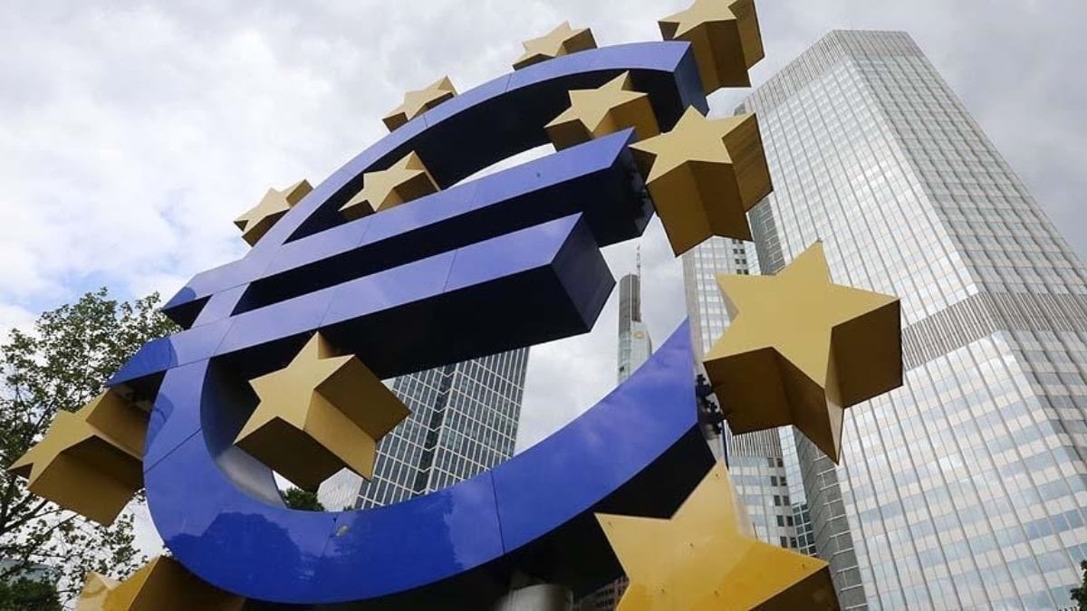 Euro Bölgesi'nde işsizlik sayısı nisanda sabit kaldı