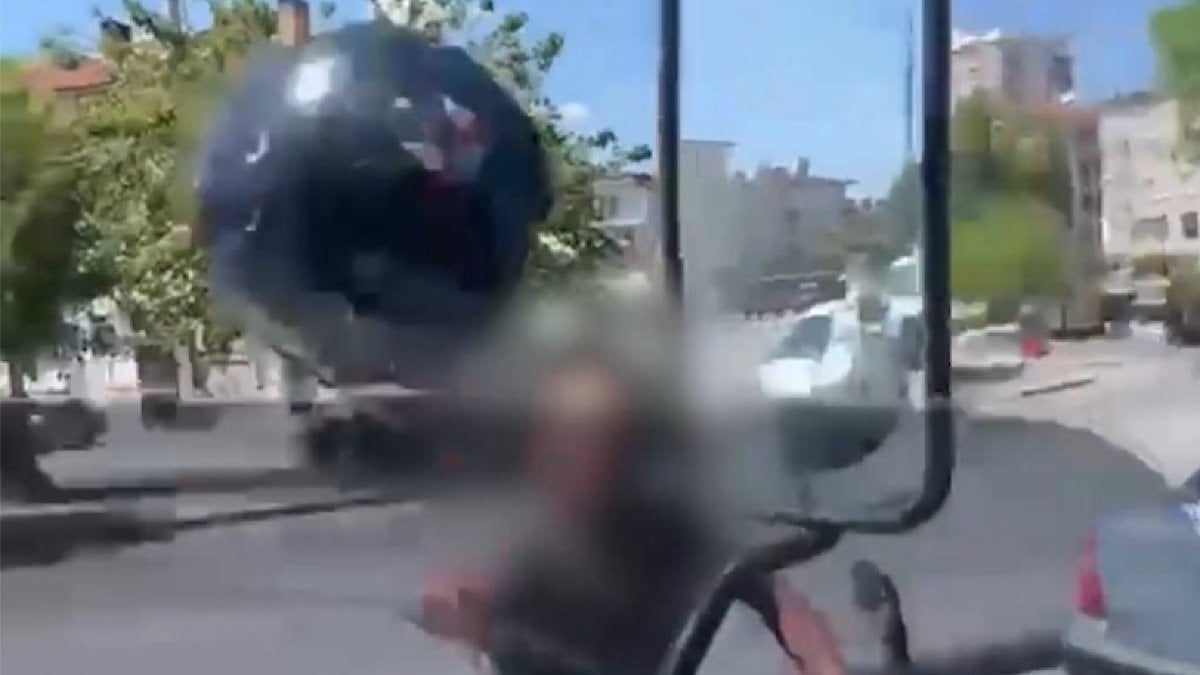 Kayseri'de trafikte tartıştığı şoföre kaskını fırlatan motosikletliye 405 bin TL ceza