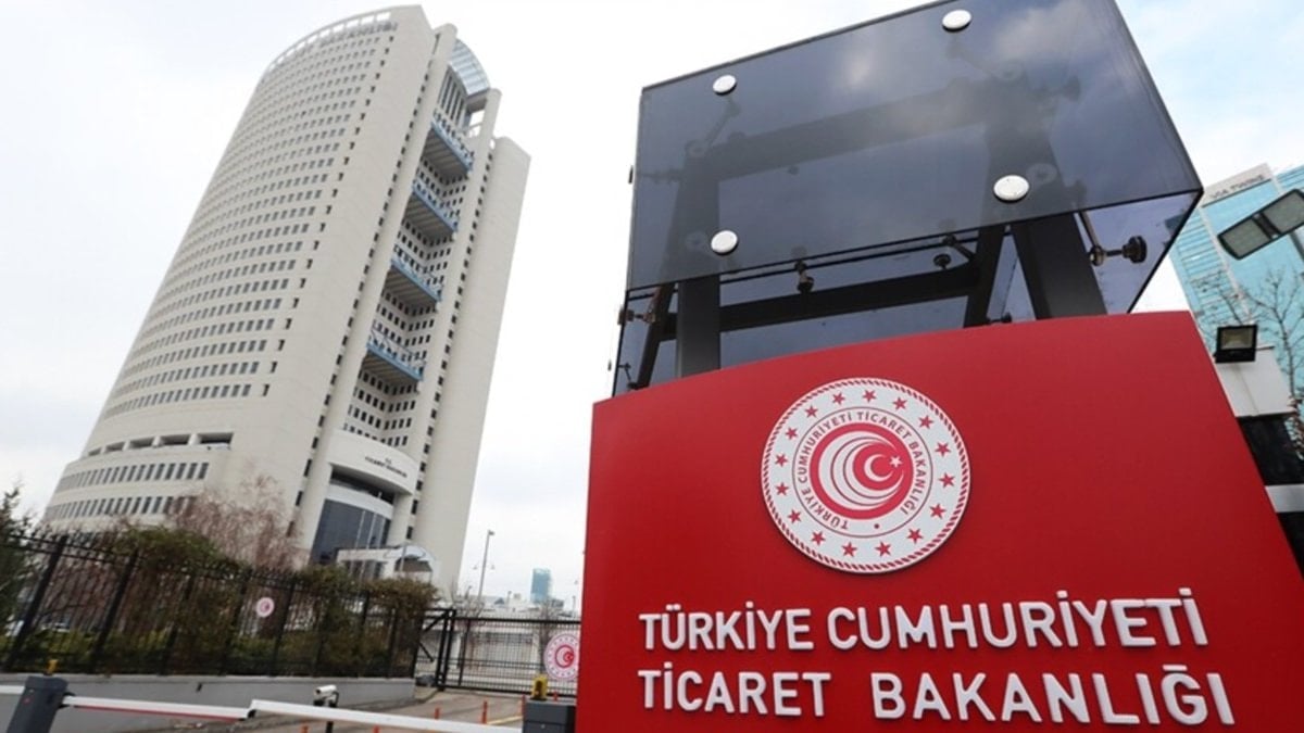Ticaret Bakanlığı'ndan vize aracılık firmalarının reklamlarına 'durdurma' cezası