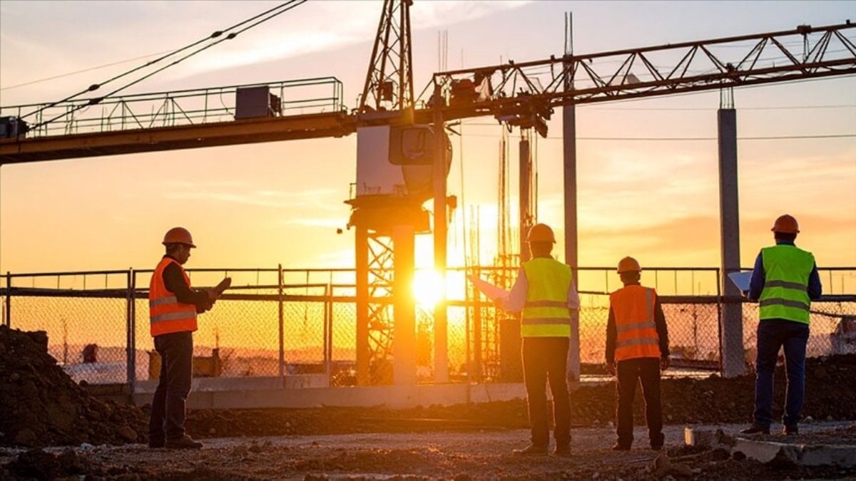 Türk müteahhitlik dalından 5 ayda 2,3 milyar dolarlık iş