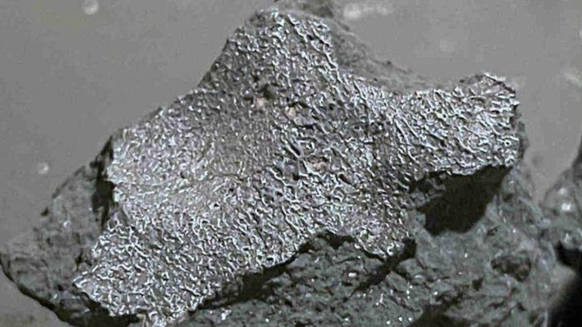 ABD'deki bir konuta düşen meteoritte 'uzaylı dünya kimyası' tespit edildi