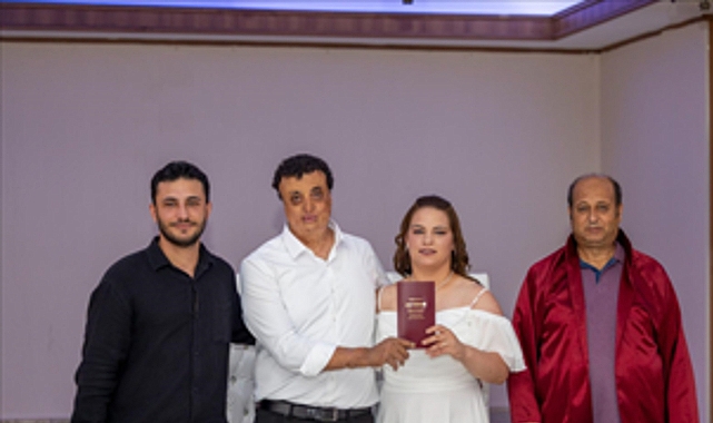 Aşka işaret diliyle "evet" dediler