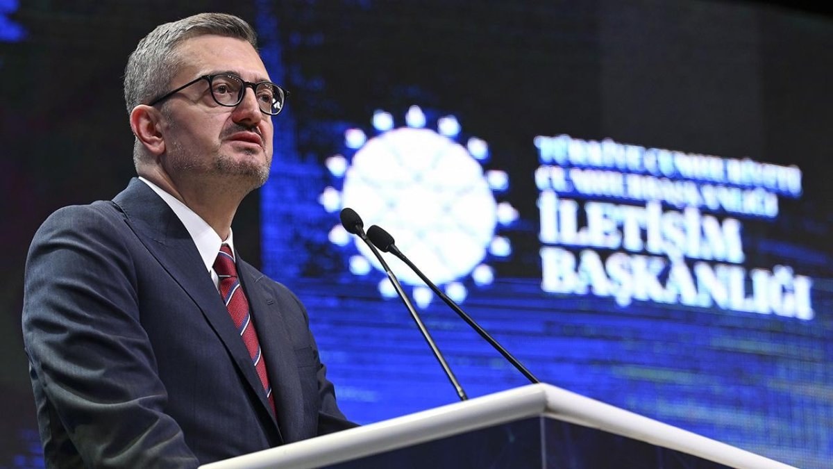 Burhanettin Duran'dan Kıbrıs Barış Harekatı'nın 52'nci yıl dönümü iletisi