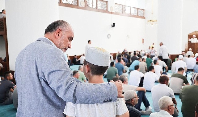 Canik'te Camiye Gelen Hediyeyi Alıyor: Başvuru Süresi Uzatıldı!