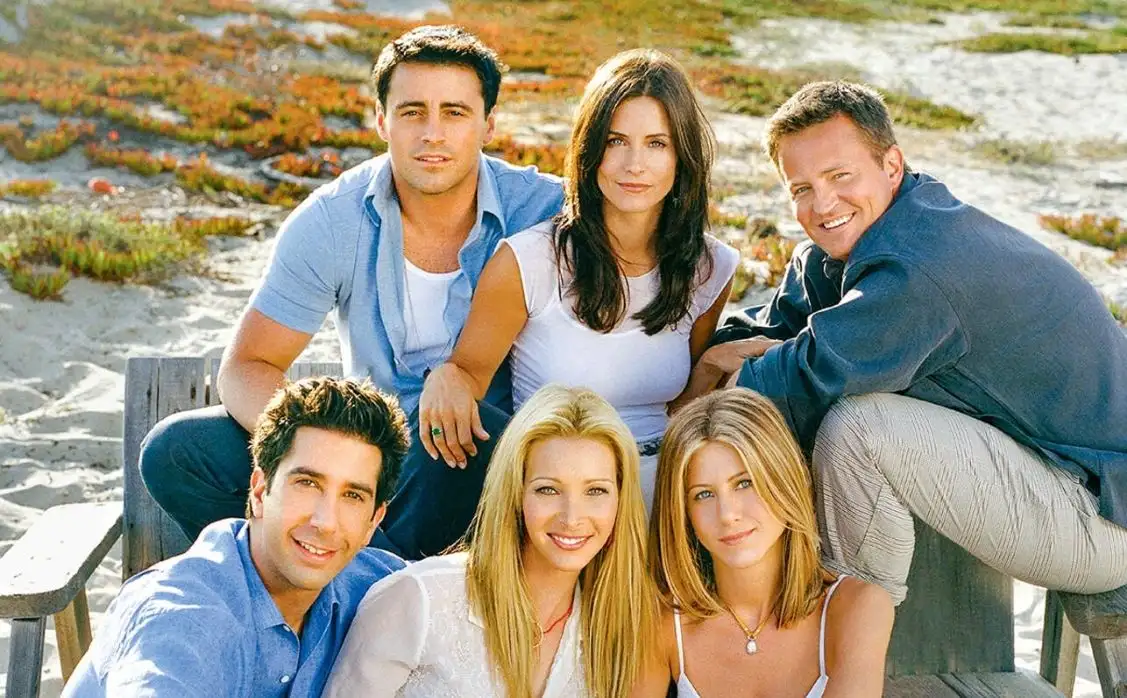Friends Tüm Dönemleriyle Netflix’e Geri Döndü!
