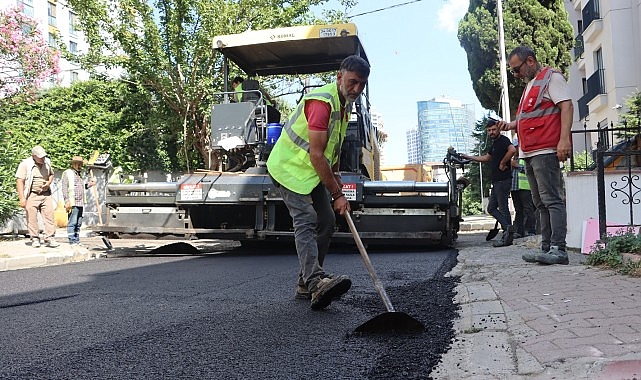 Maltepe'de Asfaltlama Çalışmaları Devam Ediyor