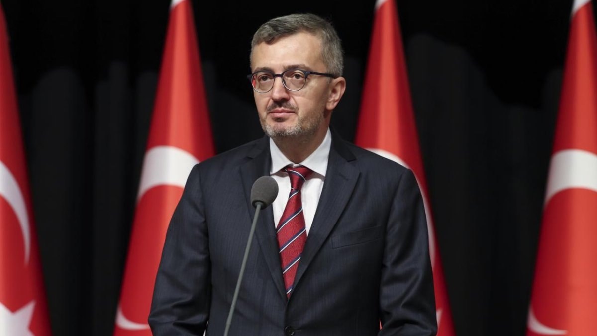 Burhanettin Duran'dan Cumhurbaşkanı Erdoğan'ın Al Arabiya için yazdığı makaleye ait paylaşım