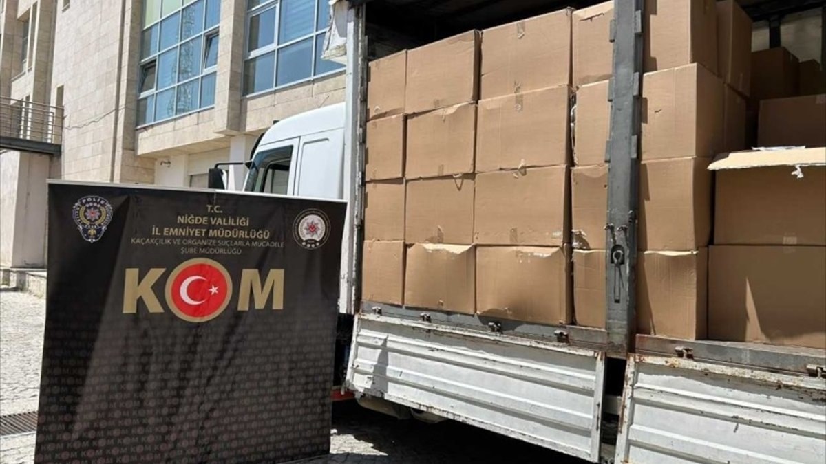 Niğde'de 15 milyon liralık kaçakçılık operasyonu