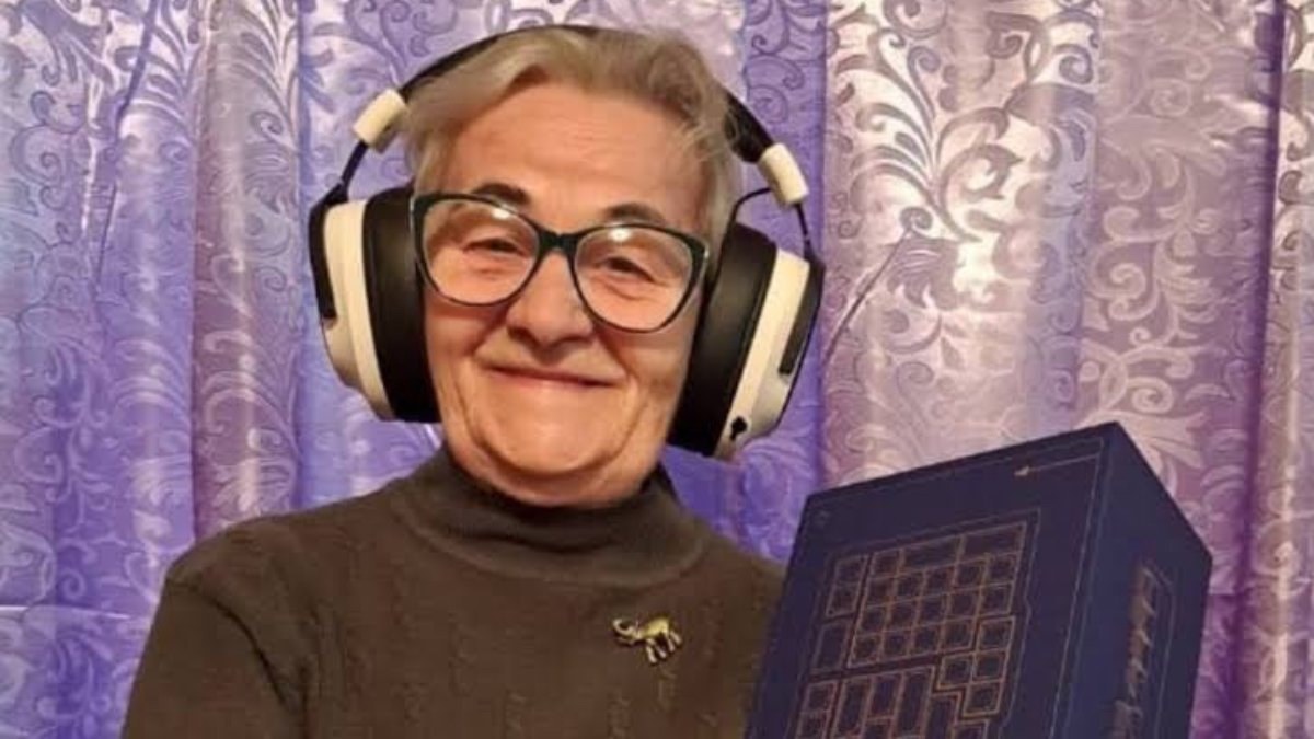 "Olga Nine" rekor kırdı: 76 yaşında Counter-Strike oynuyor