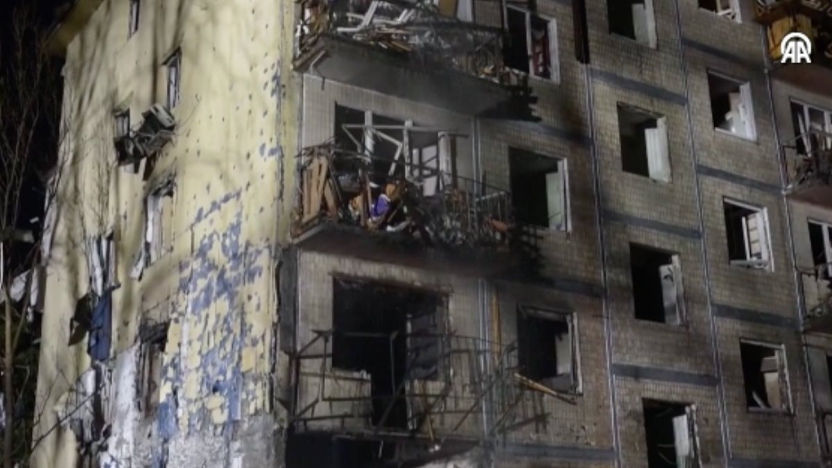 Rusya'nın Kiev'e düzenlediği hava taarruzunda 9 kişi öldü, 28 kişi yaralandı