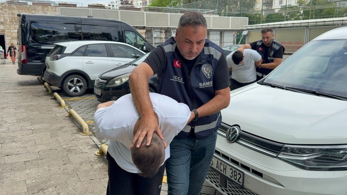 Samsun'da yol verme tartışmasında dehşet saçan 2 kuşkulu tutuklandı