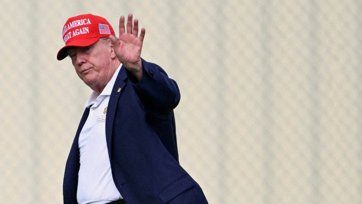 Trump'tan Kanada'ya yeni yaptırım: Araba ve çelik ihracatında yüzde 50 gümrük vergisi