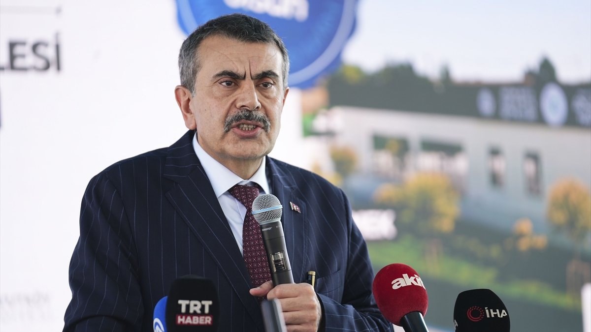 Yusuf Tekin: İmtihan sistemi ile ilgili 2029'a kadar bir değişiklik kelam konusu değil