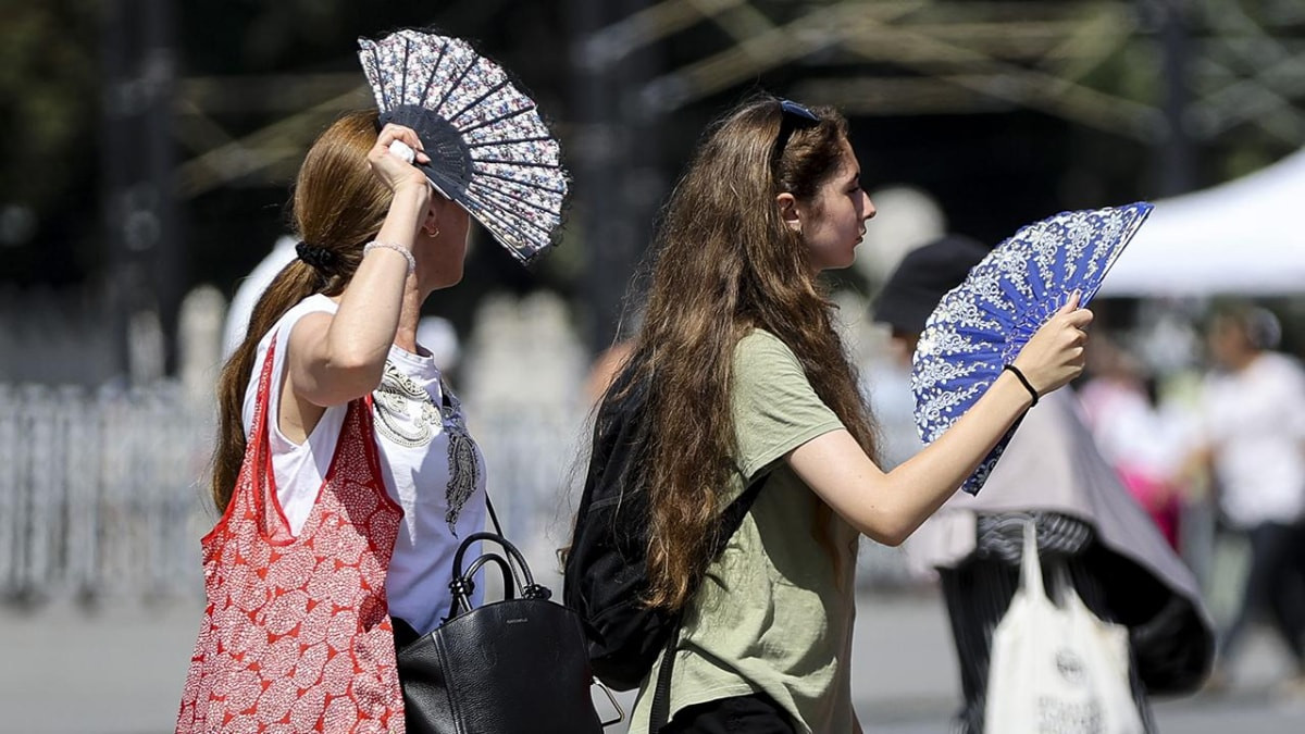 Dünya ağustosta en sıcak ayı yaşadı