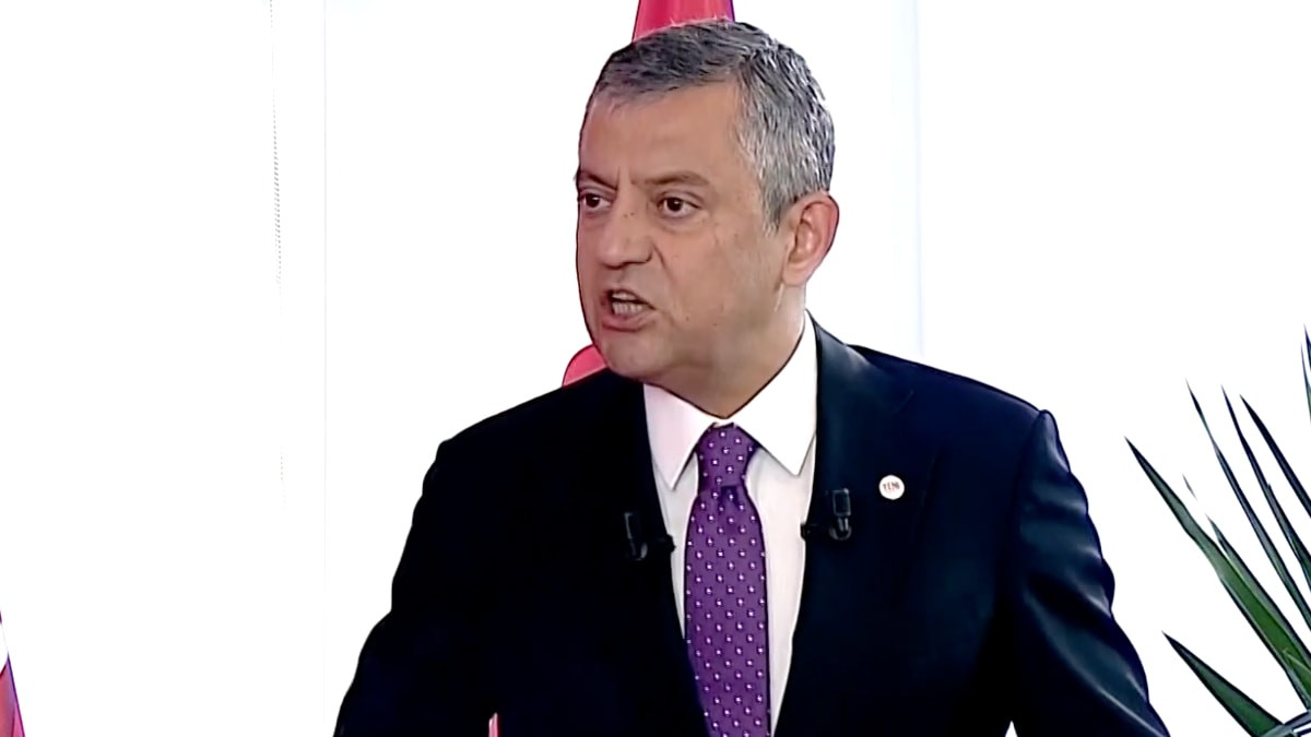 Özgür Özel, Kılıçdaroğlu ile tokalaşmalarını açıkladı: Siyasi manası yok; gönül dünyamda yer kalmadı