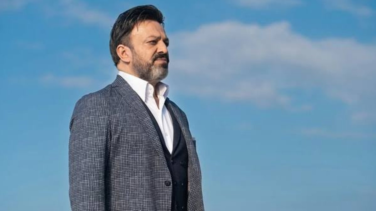 Serhat Kılıç'ın babası yürek yaktı! Oğluna tabutunu öperek veda etti
