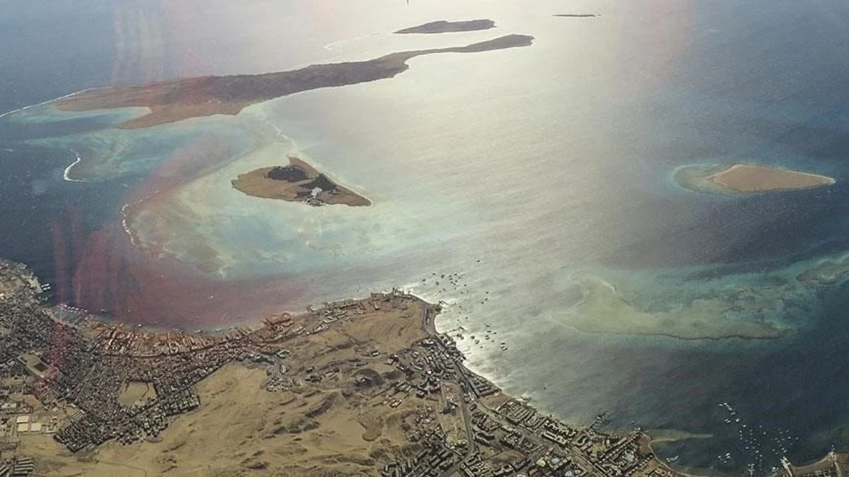 İran ordusu, Keşm Adası yakınlarında düşman savaş uçağını engelledi