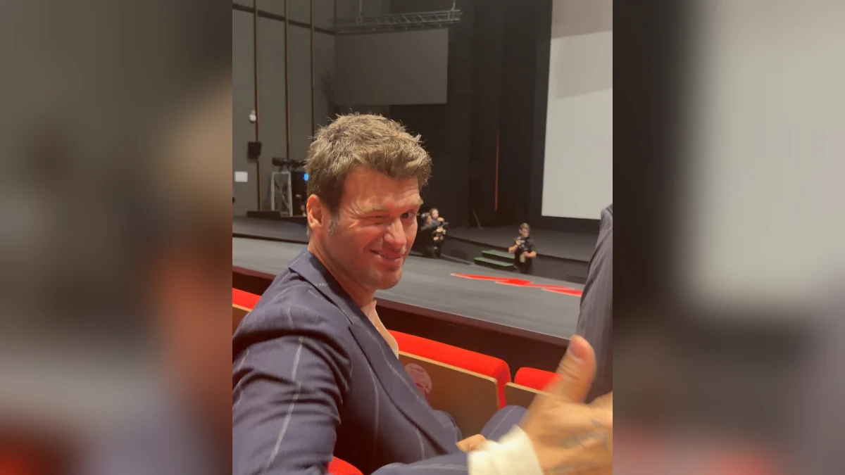 Kıvanç Tatlıtuğ 43 Yaşında: Sarı Saruhan ile Yeni Yaşına Girdi