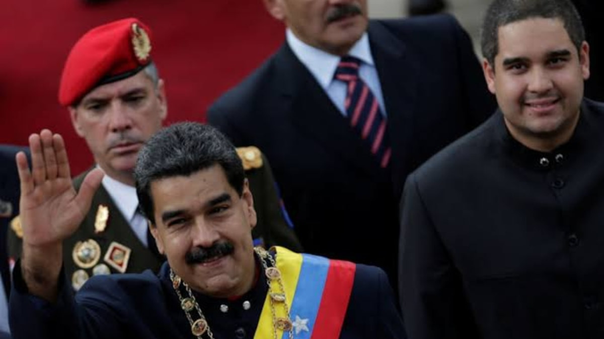 Maduro'nun oğlundan ABD'de mahkemeye çıkarılan babasına dayanak: Dimdik duruyor