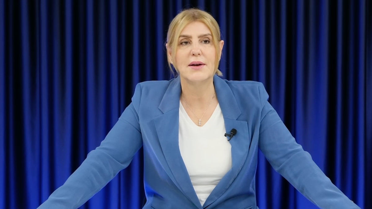 Sevda Türküsev yorumladı: İpek Tanrıyar'ın dekolteli cenaze kıyafeti