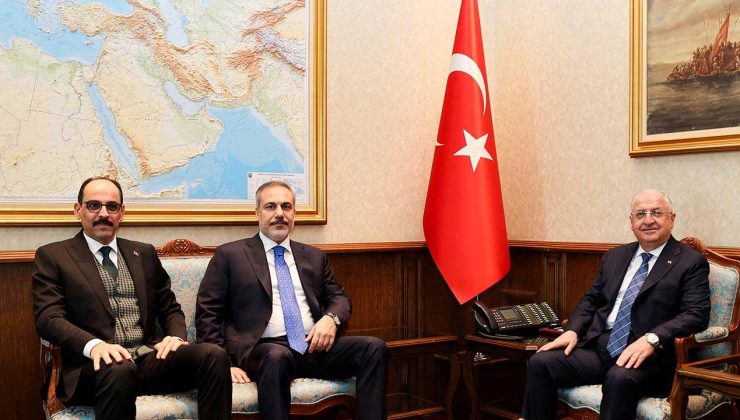 Bakan Fidan, Bakan Güler ve MİT Başkanı Kalın ile Suriye'de