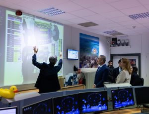 Bakan Hakan Fidan'dan CERN'i ziyaret etti