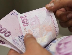 Emekliye Reva Görülen Bayram İkramiyesi 3.000 TL. Hesaplara Yatmaya Başladı!