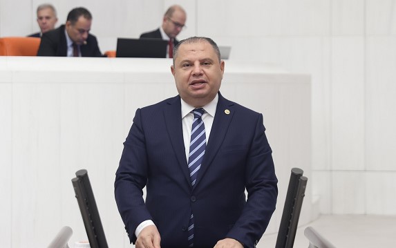 MHP’li Öztürk: “İsrail hukuku ve insanlığı hiçe sayıyor”