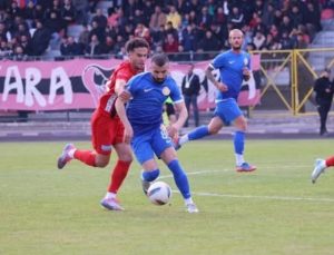 Serik'te dev maç! Lider Serikspor, Vanspor'u konuk edecek