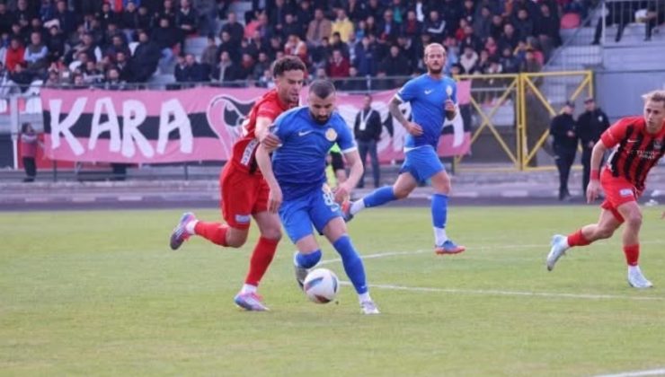 Serik'te dev maç! Lider Serikspor, Vanspor'u konuk edecek