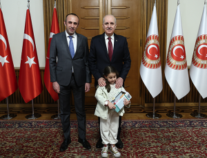 TBMM Başkanı Kurtulmuş, meclis personeli ile bayramlaştı