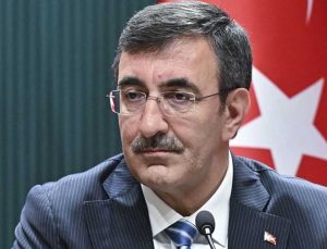 Yılmaz: Suriye'nin tarihi dönüşümüne engel olunamayacak