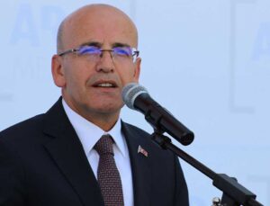 Bakan Şimşek: Türkiye'nin ekonomik hedefleri net, enflasyon düşürülecek