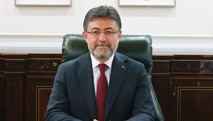 Bakan Yumaklı'dan ziari dondan etkilenen üreticilere: Sigortası bulunmayan üreticilerimiz için de desteğimiz olacak