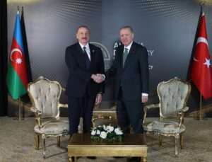 Cumhurbaşkanı Erdoğan ve Aliyev bir araya geldi