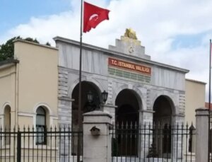 İstanbul Valiliği'nden "öğretmenlerin açığa alındığı" iddialarına açıklama