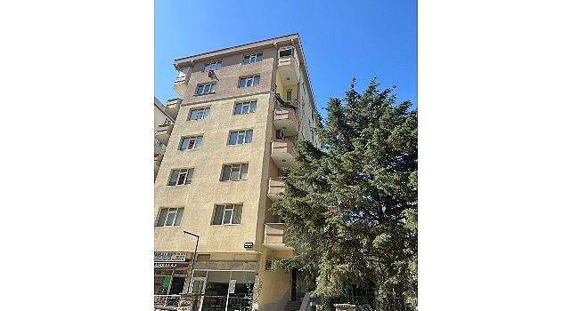 Kadıköy’de bulunan binada balkon çökmesi hakkında bilgilendirme