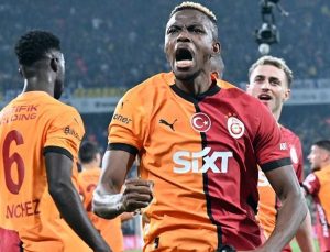 Kadıköy’de olaylı gecede Galatasaray, Fenerbahçe’yi devirerek yarı finale çıktı