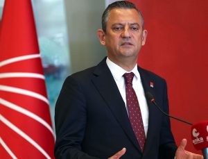 Özgür Özel, 6 Nisan'daki kurultaya eski genel başkanları davet etti