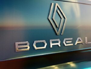 Renault yeni SUV modelinin adını açıkladı: Boreal