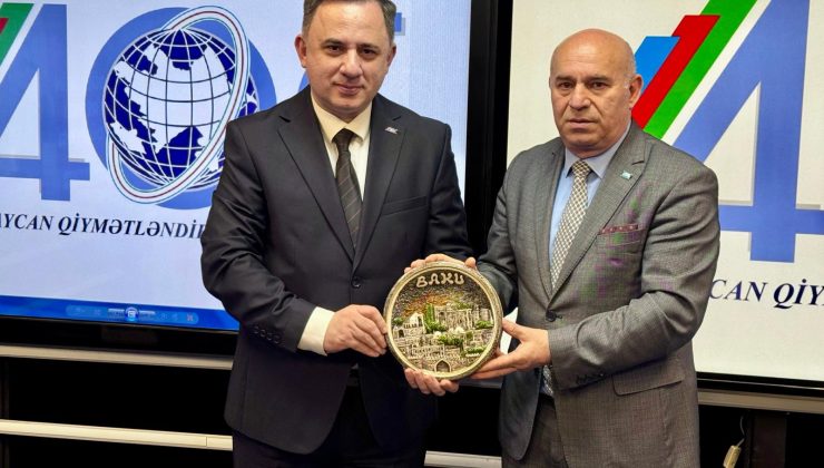 Türk dünyasında anlamlı buluşma: Vügar Oruç’tan Adil Koçalan’a ziyaret