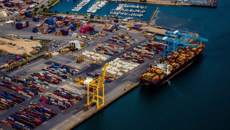 45 ilin ihracatı yılın 11 ayında arttı