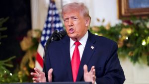 ABD basını yazdı: Trump, göçmenleri vatandaşlıktan çıkarma davalarını artıracak