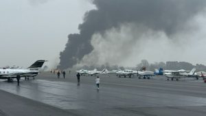 ABD’de havaalanına iniş yapan özel jet piste çakıldı