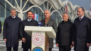 Abdulkadir Uraloğlu’ndan Hatay Havalimanı değerlendirmesi: Tüm çalışmalar 2026’da tamamlanacak