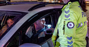 Adana’da trafik denetimi: 60 sürücüye 495 bin TL ceza